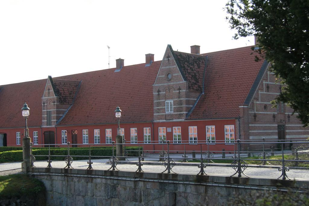Vemmetofte Praestegard Faxe Exterior photo